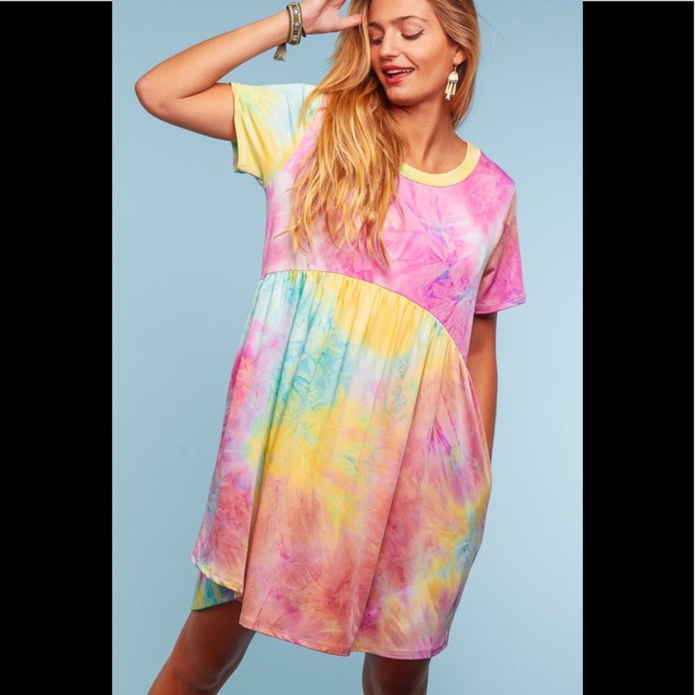 TIE DYE SHORT SLEEVE SIDE POCKET DRESS
